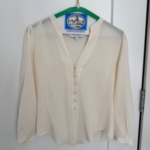 Beautiful intermix sheer, silk top size small